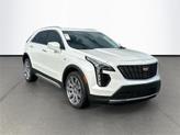 Photo of 2021 Crystal White Tricoat Cadillac XT4