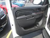 Thumbnail of 2014 Pearl White GMC Yukon