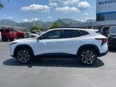 Thumbnail of 2025 Summit White Chevrolet Trax