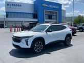Photo of 2025 Summit White Chevrolet Trax