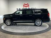 Thumbnail of 2024 Onyx Black GMC Yukon XL