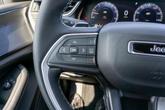 Thumbnail of 2025 Metallic Jeep Grand Cherokee L