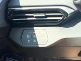 Thumbnail of 2025 aurora red metallic Volkswagen ID.4