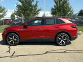 Thumbnail of 2025 aurora red metallic Volkswagen ID.4