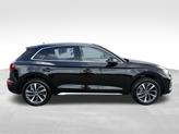 Thumbnail of 2022 Mythos Black Metallic Audi Q5