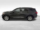 Thumbnail of 2022 Green Metallic Ford Explorer