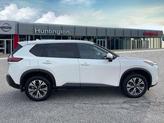 Thumbnail of 2023 White Nissan Rogue