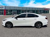 Thumbnail of 2020 Snow White Pearl Kia Forte