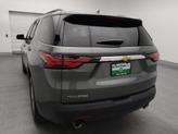 Thumbnail of 2022 Silver Ice Metallic Chevrolet Traverse