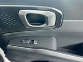 Thumbnail of 2026 Glacier White Pearl Kia Sorento