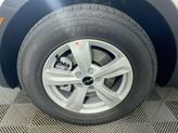 Thumbnail of 2026 Glacier White Pearl Kia Sorento