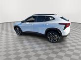 Thumbnail of 2025 Summit White Chevrolet Trax