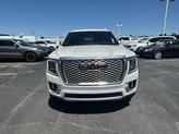 Thumbnail of 2021 White Frost Tricoat GMC Yukon XL
