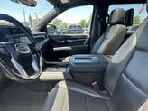 Thumbnail of 2021 White Frost Tricoat GMC Yukon XL
