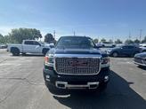 Thumbnail of 2018 Onyx Black GMC Sierra 2500