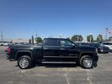 Thumbnail of 2018 Onyx Black GMC Sierra 2500
