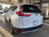 Thumbnail of 2018 White Diamond Pearl Honda CR-V