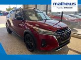 Photo of 2023 Scarlet Ember Tintcoat/Super Black Nissan Kicks