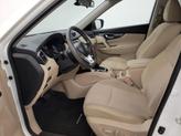 Thumbnail of 2020 White Nissan Rogue