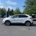 Thumbnail of 2017 White Platinum Tri-Coat Metallic Ford Edge