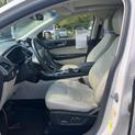 Thumbnail of 2017 White Platinum Tri-Coat Metallic Ford Edge