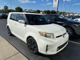 Photo of 2012 Super White Scion xB