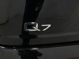 Thumbnail of 2018 Orca Black Metallic Audi Q7
