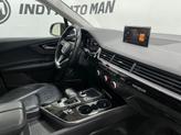 Thumbnail of 2018 Orca Black Metallic Audi Q7