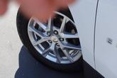 Thumbnail of 2024 Summit White Chevrolet Equinox