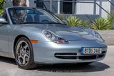 Thumbnail of 2000 Arctic Silver Metallic Porsche 911