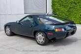 Thumbnail of 1985 Prussian Blue Metallic Porsche 928