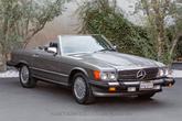 Photo of 1986 Metallic Mercedes-Benz SL-Class
