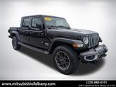 Photo of 2022 Black Clearcoat Jeep Gladiator