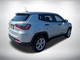 Thumbnail of 2024 Silver Zynith Metallic Clearcoat Jeep Compass