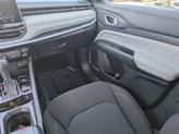 Thumbnail of 2024 Silver Zynith Metallic Clearcoat Jeep Compass