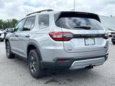 Thumbnail of 2025 Lunar Silver Metallic Honda Pilot