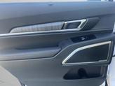 Thumbnail of 2025 Glacial White Pearl Kia Telluride