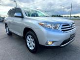 Thumbnail of 2012 Classic Silver Metallic Toyota Highlander