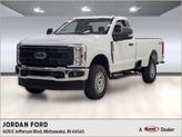Photo of 2026 Oxford White Ford F-250