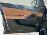 Thumbnail of 2026 Tanzanite Blue II Metallic BMW X7