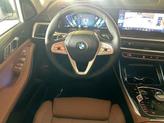 Thumbnail of 2026 Tanzanite Blue II Metallic BMW X7