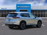 Thumbnail of 2024 Champagne Silver Metallic Nissan Rogue