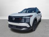 Thumbnail of 2025 Aspen White Tricoat/Super Black Nissan Kicks