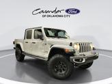 Photo of 2022 Bright White Clearcoat Jeep Gladiator