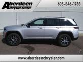Photo of 2024 Silver Zynith Jeep Grand Cherokee