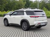 Thumbnail of 2022 Pearl White Tricoat Nissan Pathfinder