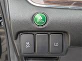 Thumbnail of 2016 Crystal Black Pearl Honda CR-V
