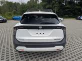 Thumbnail of 2025 Aspen White Tricoat Nissan Kicks