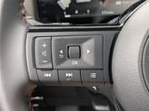 Thumbnail of 2025 Aspen White Tricoat Nissan Kicks