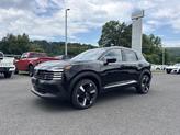 Photo of 2025 Super Black Nissan Kicks